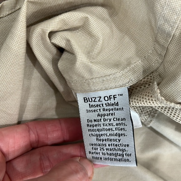 ExOfficio Buzz off shirt light tan long sleeve button up shirt size medium - Picture 15 of 16